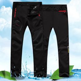 Outdoor Pants Men's Camping Waterproof Hiking Pants Soft Shell Ski Pants Plus Velvet Couple Quick-drying Mountain Climbing Breathable Trousers 231202