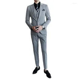 Men's Suits 2023 Fashion Casual Autumn And Winter Slim Korean Version Of The British M-4XL Suit Three-piece