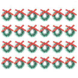 Decorative Flowers 24 Pcs Christmas Wreath Mini Garland Decoration Green Outdoor Wreaths Front Hanging Ornament Garlands Ring Miniature