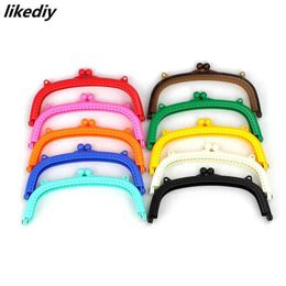 10 Pcs Lot 16 CM Candy Colour Arc Resin Plastic Purse Frame With Hole Kiss Clasp Lock DIY Bag Accessories 210901211S