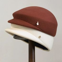 Berets Men Women Seamless Wool Beret Warm Short Brim Winter Hats Flat Ivy Visor Beret sboy Hat Cabbie Cap 231204