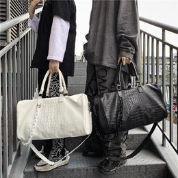 Duffel Bags 2022 Men Travel Duffels Handbag Large Crocodile Leather Luxury Embossed Fashion Gym Tote Bag Weekend Duffle Femal338W294S