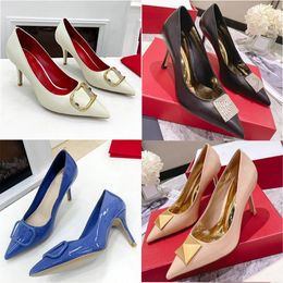 Quality Top Genuine Leather Brand Pumps Designer Dress Shoes Women 7Cm High Heel Rivet Diamond Buckle Decoration Casual Party Wedding Shoes