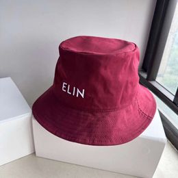 C Hat Designer Hats Wine Red Arc Embroidered Fisherman Hat Sunshade Hat Face Celi hat Y0YI