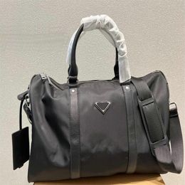 Designer Nylon Duffle Bags Unisex Large Capacity Travelling Bag Knapsack Handbag fashion Black Sports Package Portable Weekend Han3437