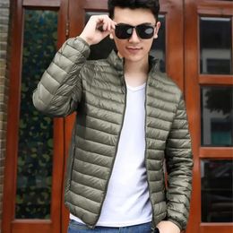 Men's Jackets Man Padded Coat Lightweight Puffer Padding Short Parkas Winter Down Jackets for Men Promotion Korean Reviews Many Clothes 2024 231204