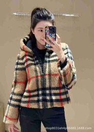 Women's Fur & Faux Designer Brand 2023 Winter New Product: Fluffy Sheep Pen and Plaid Short Coat QFMH