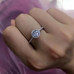 Female ring Big White Round Diamond Engagement Ring Cute 925 Silver Jewellery Vintage Wedding Rings248K
