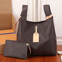 Large Capacity Tote Bag Shopping Shoulder Bag Top Quality Canvas Big Handbag Classic Letter Zipper Clutch Purse Removable Strap Crossbody Bag Travel Totes