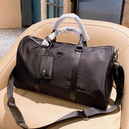 Praise and Explosion Top Quality Men Fashion Duffle Bag Black Nylon Travel Bags Mens Handle Luggage Gentleman Business Totes with 240q