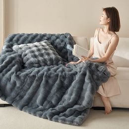 Blankets Luxury Plush Throw Blanket for Couch Sofa Adult Bed Cover Warm and Soft Fluffy Bedspread Modern Winter 231204