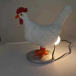 Night Lights USB Chicken Desk Lamp Rechargeable Resin Chick Laying Eggs Statue Lamp Funny Art Crafts Holiday Gifts for Living Room YQ231204