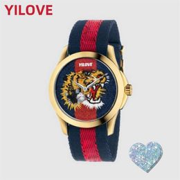 Fashion Famous Brand Unisex Watch Bee Snake Tiger Pattern Nylon Fabric Round Dial Clock Sports Quartz Imported Movement Top Design258z