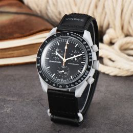 13A Free shipping Arrival Watches Mens Hot Brand Luxury Leather Quartz Watch Business Clock Male Sport Waterproof Date Chronograph Mens Designer Orologio Uomo