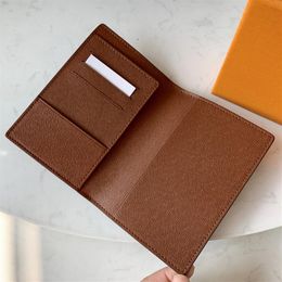 Women Fashion Card Holder Passport cover Protection Case Trendy Credit Card Holders Men Wallet Brown with box275L