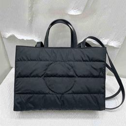 Shopping Bags E Totes handBags women high quality Winter Down handBag Versatile Niche shoulder Bag Handbag Onnuk Small Square Tote260L