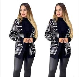 Winter warm Women's designer fashion BrandCC Sweaters loose knit black pullover cardigans printed mid-length france style jacket coat top