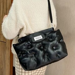 Evening Bags Niche Design Down Cloud Bag Space Cotton Pillow Bag Soft Leather Crossbody Bag Female Crossbody Bag Shoulder Bag Women Handbags 231204