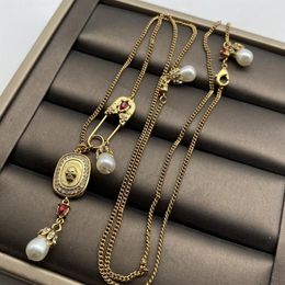 New designed Skulls hanging cards pendants women's Necklace ladies Vintage Brass Pearly Necklaces Designer Jewellery 0312236