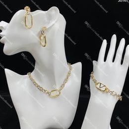 Women Hip Hop Necklace Vintage Letter Charm Bracelets Chic Gold Party Studs Engagement Lovers Gifts