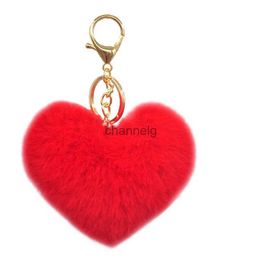 Key Rings Cute Heart Keychain Fake Rabbit Fur Heart Pompom Key Chain Women Girl Bag Cars Accessory Simple Fluffy Keyring Jewelry Gifts YQ231204