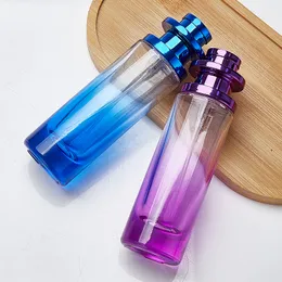 20ml 30ml Glass Perfume Bottles Gradient Colour Press Atomizer Spray Bottles of Essential Oil Empty Refillable Perfume Bottle