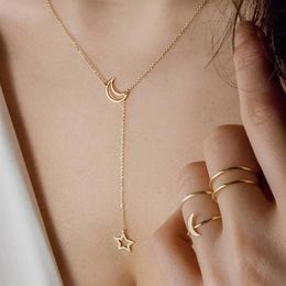 Dubai New Fashion Women Jewellery Simple Moon Star Necklace Gold Pendant Necklace Wedding Jewellery Accessories184I