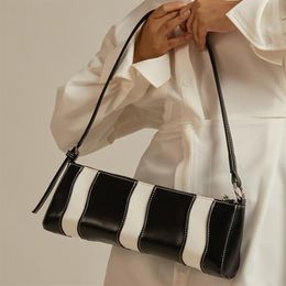 Evening Bags Luxury Design Contrast Color Baguette Handbag Pu Leather Retro Casual Shoulder Underarm For Women 2021 Black White Ha203u