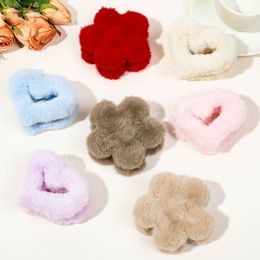 Fashion Plush Flower Hair Claw Large Size Clip Simple Barrettes Crab Claw Clip Hairgrips Autumn Winter Hair Accessories