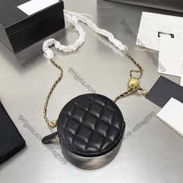 Mini Delicate Round Cosmetics Bags Womne Crossbody Diamond Lattice Lambskin Leather Vanity Case Gold Chain Shoulder Luxury Bag Wal211q