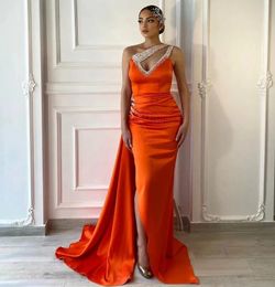 Orange Mermaid Luxurious Evening Birthday Dress 2024 One Shoulder Pearls Beads Satin Silt Prom Party Gowns robe de soriee