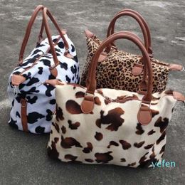 Whole Cow Hide Travel Bags Fannal Leopard Duffel Bags Customised Cow Print Weekend Duffle Bags DOM-1081405214s