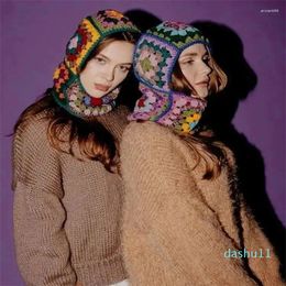 Berets Fashion Colorful Knit Lady Granny Square Winter Warm Crochet Hoodie Hat Black White Accessories Neck Protection