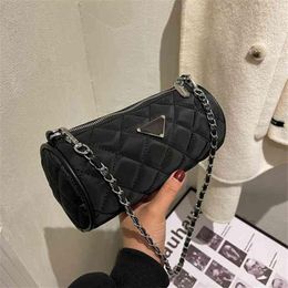 2022 Factory Whole New Solid Colour simple rhombic chain small drum bag autumn and winter new fashion single shoulder diagonal 166w