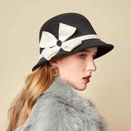 Wide Brim Hats Bucket Flower Wool Felt Hat Women Autumn Winter Warm Fedora For Ladies Elegant British Dome Church Jazz Cap Female Bowler 231204