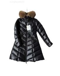 Retro White Feather Winter New Down Jacket in the Long Slim Waist Big Hair Collar Thickening Fashion