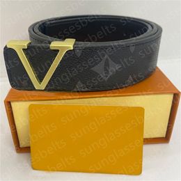 Womens black belt fashion mens belt designer belt V letter Gold bunkle leather man belt black silver gold with box formal and casual occasions designer belt women