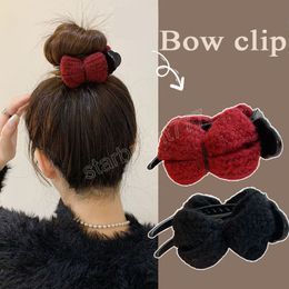 Korean Plush Bowknot Hair Claw Satin Bow Hair Clips Barrettes Ponytail Vintage Crab Hairpins Styling Tools Women Hair Accessories