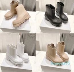 Designer Women Betty PVC rubber Boots Winter Women Thick Bottom Non-Slip Booties Waterproof Welly Half Boot Platform Shoes Outdoor