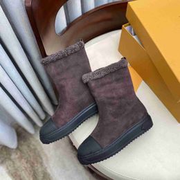 Fashion- winter cowhide wool lined snow boots Women temperament Boot fashion soft leather flat girls casual shoe woman supsneaker high 231115