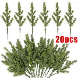 Decorative Flowers 20/1Pcs Christmas Green Pine Needles Artificial Red Berries DIY Wreath Gifts Decoration Home Xmas Year Wedding