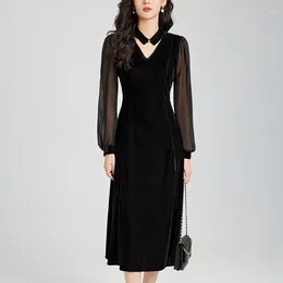 Casual Dresses 2023 Autumn Winter Women's Velvet Black Dress A-line V-neck Elegant Party For Women Chiffon Long Sleeve Woman