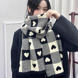 Scarves Knitted Scarf Love Heart Scarf Black White Plaid Scarf Thickened Warm Winter Women's Scarves Christmas Year Gifts Scarf 231205