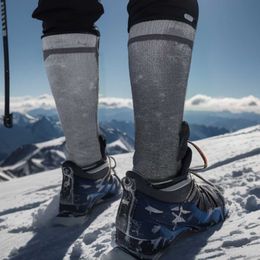 Men's Socks Socks Hosiery Professional Sports Skiing Long Tube Autumn and Winter Men's Thickened Anti Slip Towel Bottom Socks A100