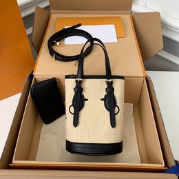 Designer bag Shoulder bag Drawstring handbag Dinner bag womans tote bag 82418 Fashion luxury bag crossbody bag Straw wallet