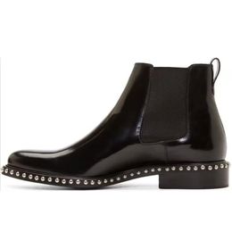 Stud Rivets Men Chelsea Boots Genuine Leather Man Dress Wedding Boots Slip On Men's Performance Shoes Pointed Toe Japanese style Catwalk Men Botas