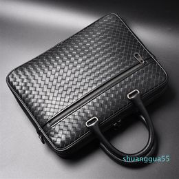 Men Bags Mini Briefcase Handbags Leather Laptop Bag Cowskin Genuine Leather Woven Commercial Business Men's Bags2452