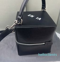 Square Handbag Crossbody Bag Fashion Shoulder Bags High Quality Cowhide Leather Tote Purse Zipper Closure Dice