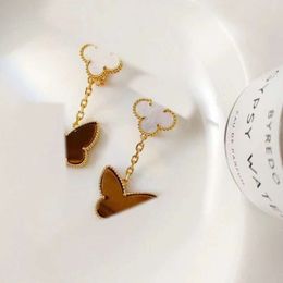 Van Clover Gold High Four Leaf Grass Earstuds Fritillaria Jade Chalcedony Agate Double Sided Earrings Broadcast