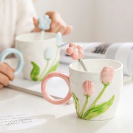 Water Bottles Threedimensional Relief Tulip Flower Ceramic Mug Ins Style Handpainted Design Sense Niche Couple Girl Heart Drinkware Gift 231205